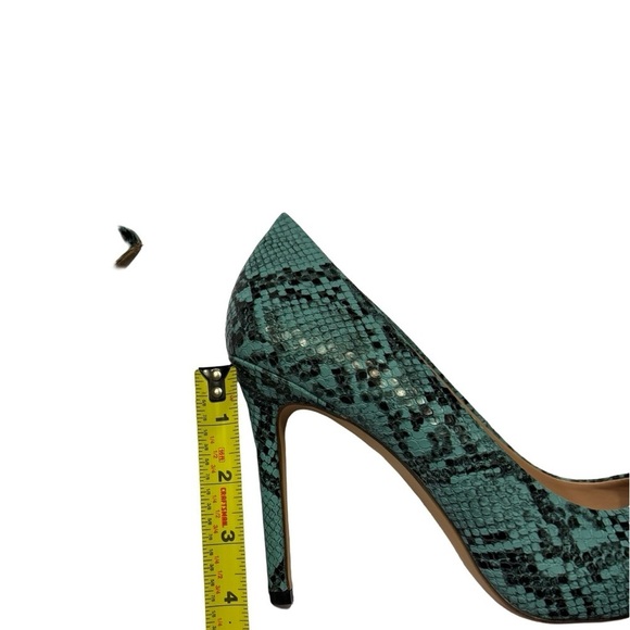BCBGeneration Skie Pointy Toe Faux Snake Skin Blue/Green and Black Pumps Sz 8.5 - Picture 9 of 14